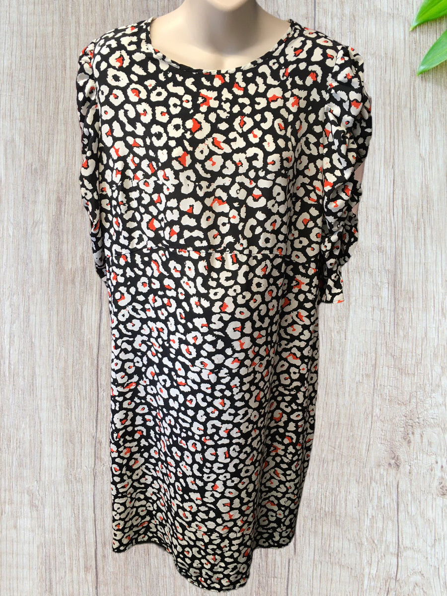Animal print dress size 20 sales