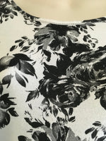 New Look Maternity White Black Rose Print Half Sleeve Tunic - Size Maternity UK 16